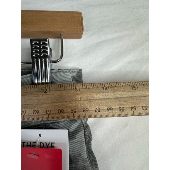 New Spanx Stretch Twill Ankle Cargo Pants size Medium Stone Wash Camo - Picture 7 of 10